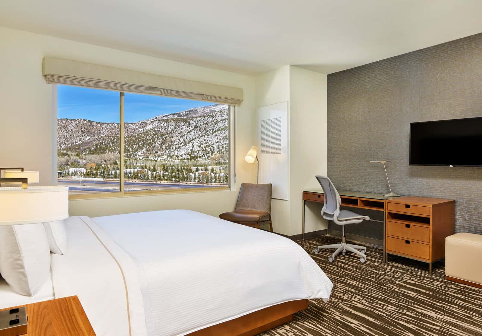 Element Basalt – Aspen – FF&E – Guestrooms (18)