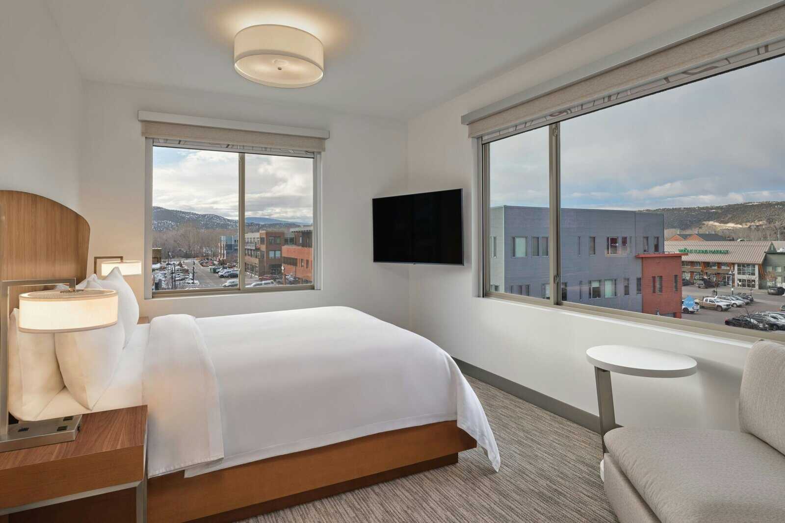 Element Basalt – Aspen – FF&E – Guestrooms (2)
