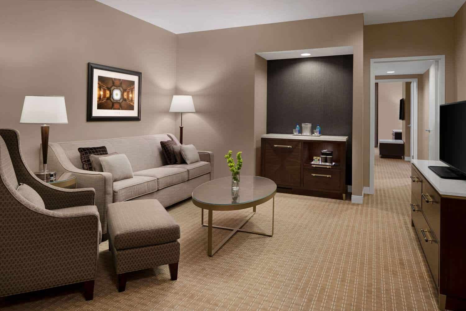Hilton Indianapolis FF&E guest-room 5