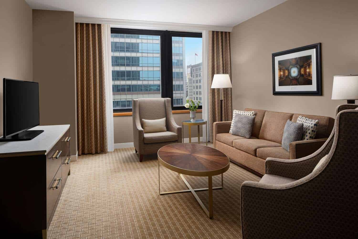 Hilton Indianapolis FF&E guest-room 8