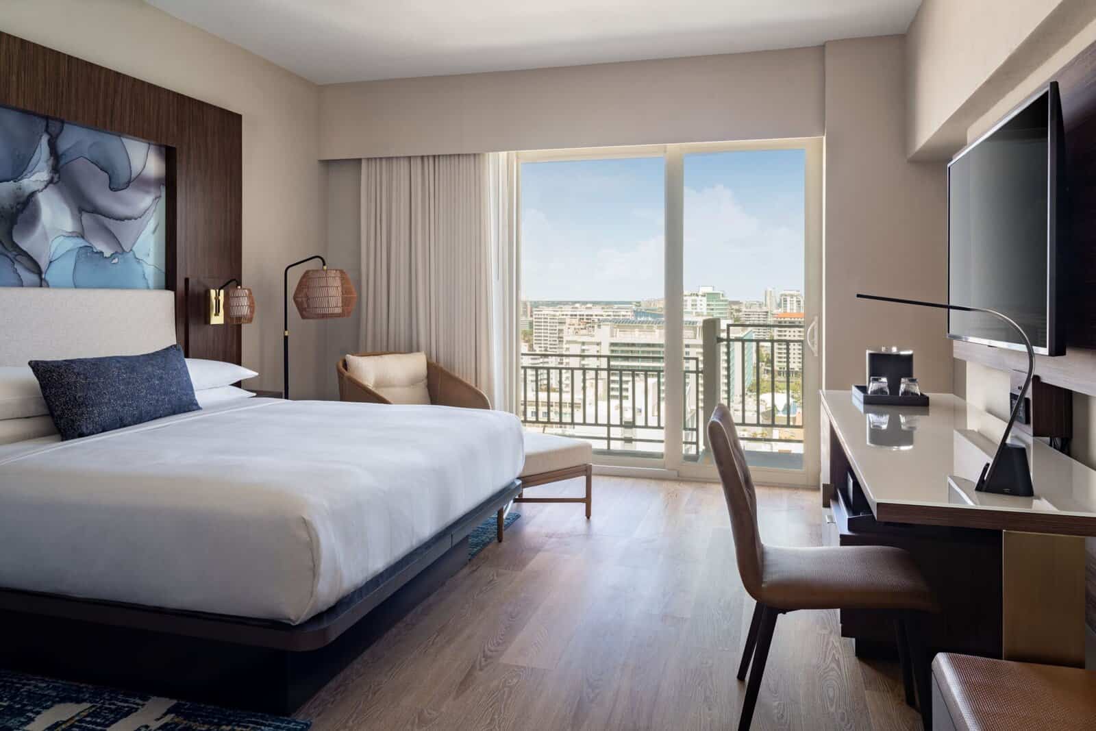 San Juan Marriott Stellaris – FF&E – Guestrooms (16)