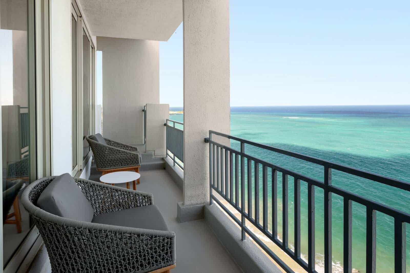 San Juan Marriott Stellaris – FF&E – Guestrooms (26)