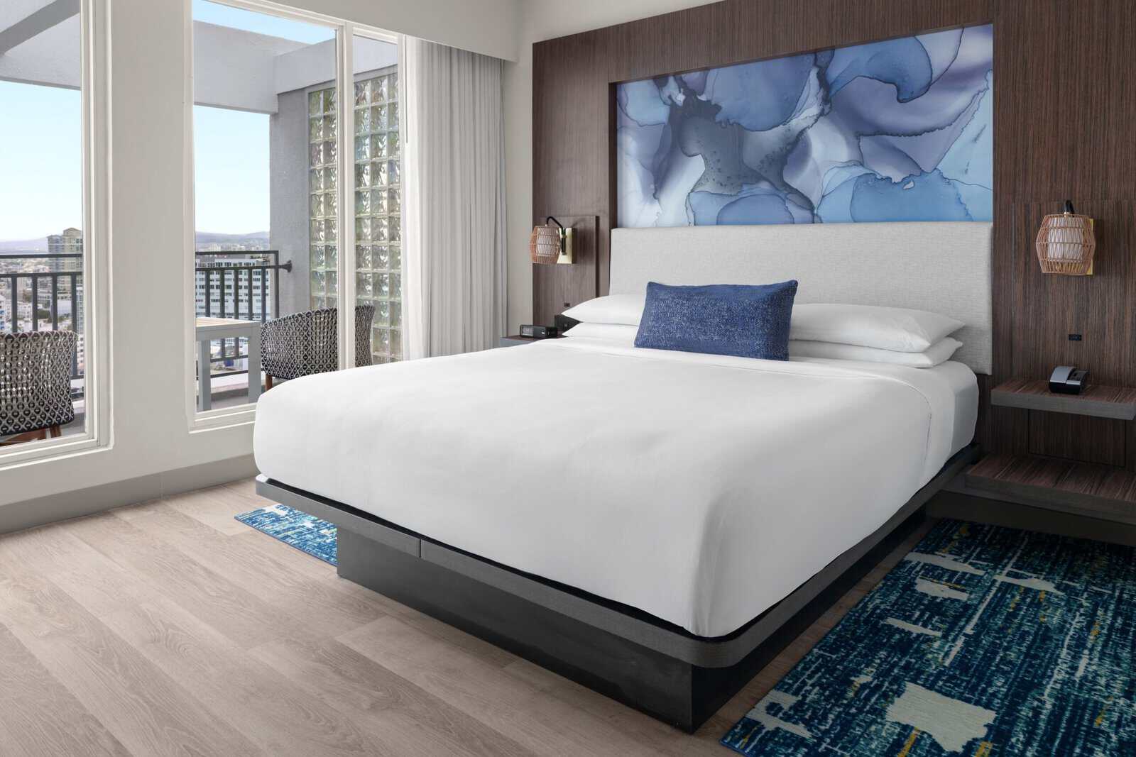 San Juan Marriott Stellaris – FF&E – Guestrooms (28)