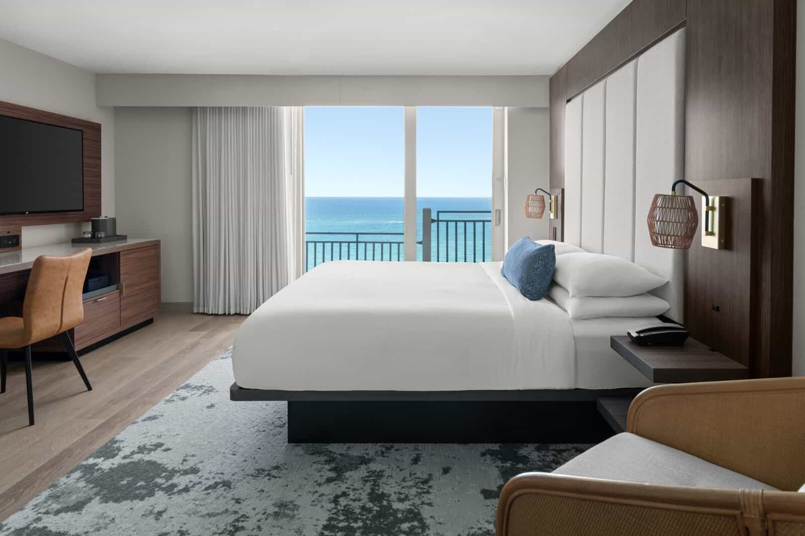 San Juan Marriott Stellaris – FF&E – Guestrooms (29)