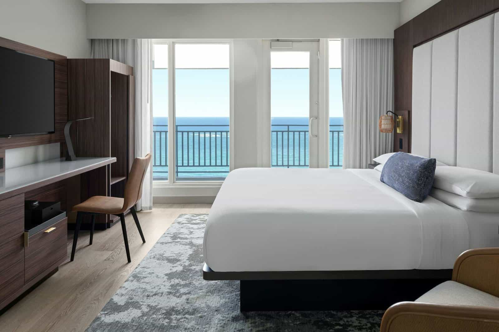 San Juan Marriott Stellaris – FF&E – Guestrooms (39)