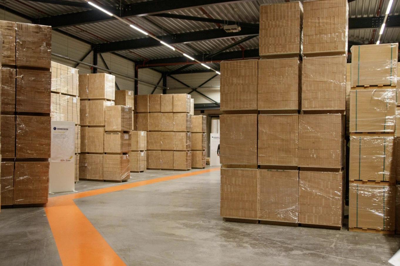 OS&E procurement team managing hotel project delivery